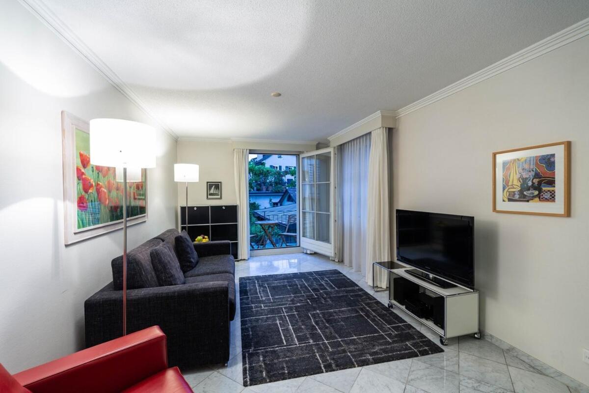 Great 2br Flat In The Old Town - Niederdorf *