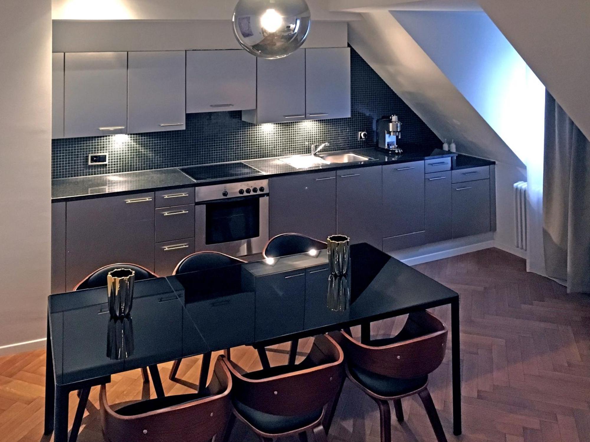 Visionapartments Hardstrasse - Contactless Check-in * Zurich