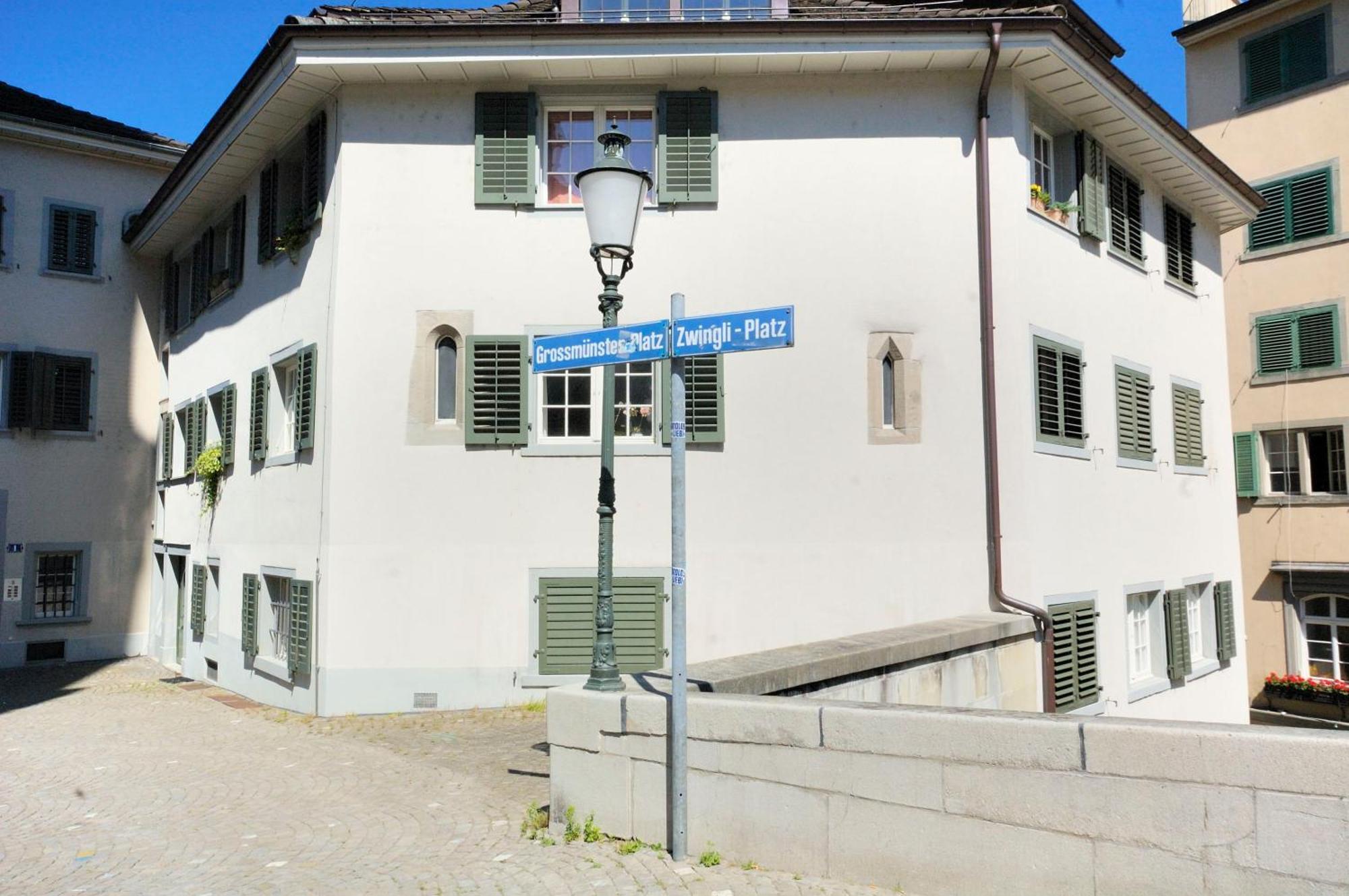 Loft In The Historical Center - Symbol 4 Apartment *