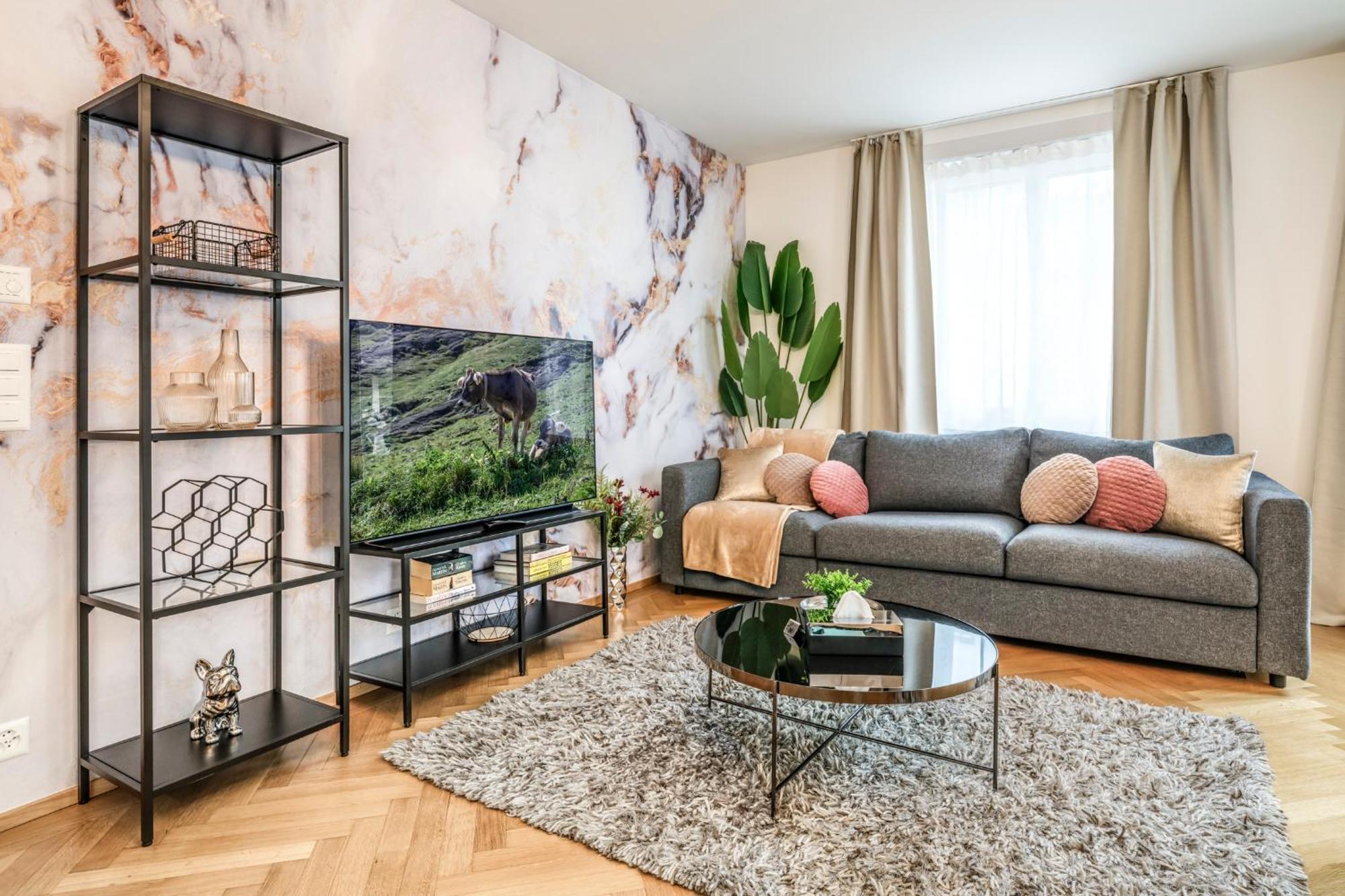 Apartment Boutique Luxury Balcony Ac Downtown Zurich