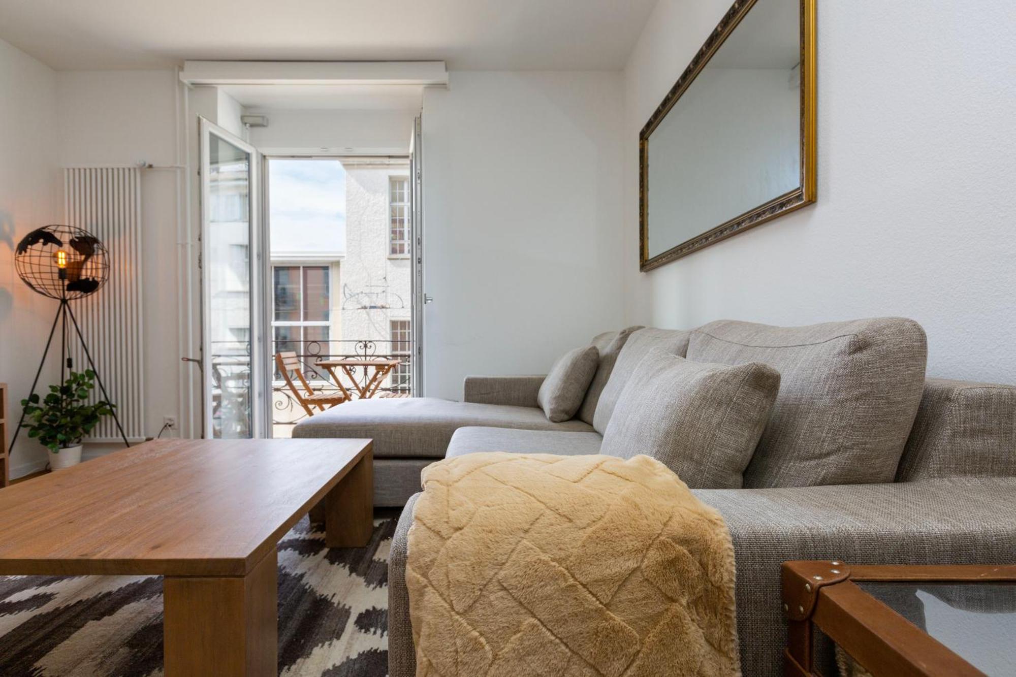 Apartment Kaya 2a - Downtown 2br With Balcony Zurich