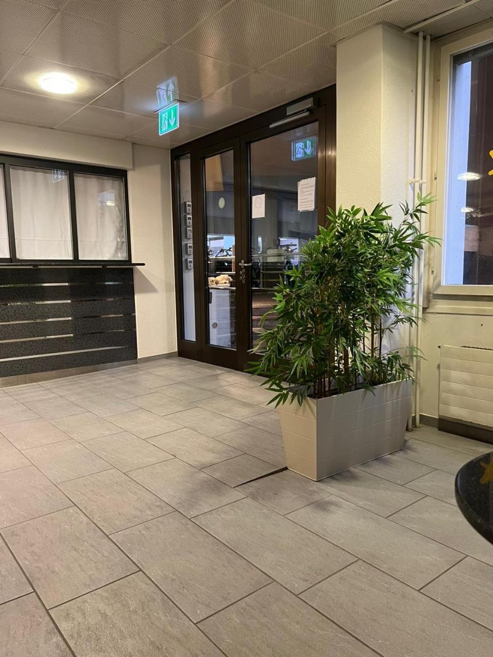 Executive Location & Fast Free Wi-fi & Ac & Parking Apartment *