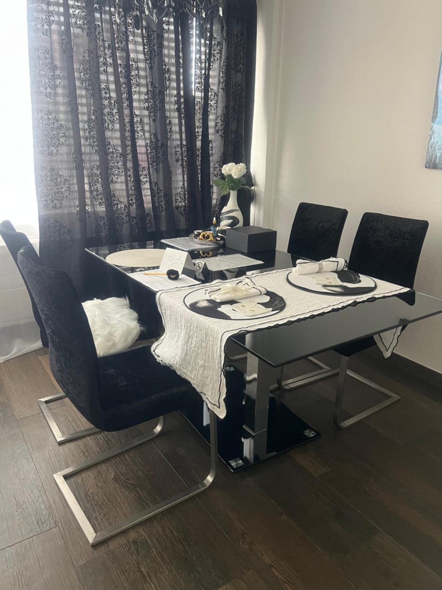 Apartment Executive Location & Fast Free Wi-fi & Ac & Parking Zurich