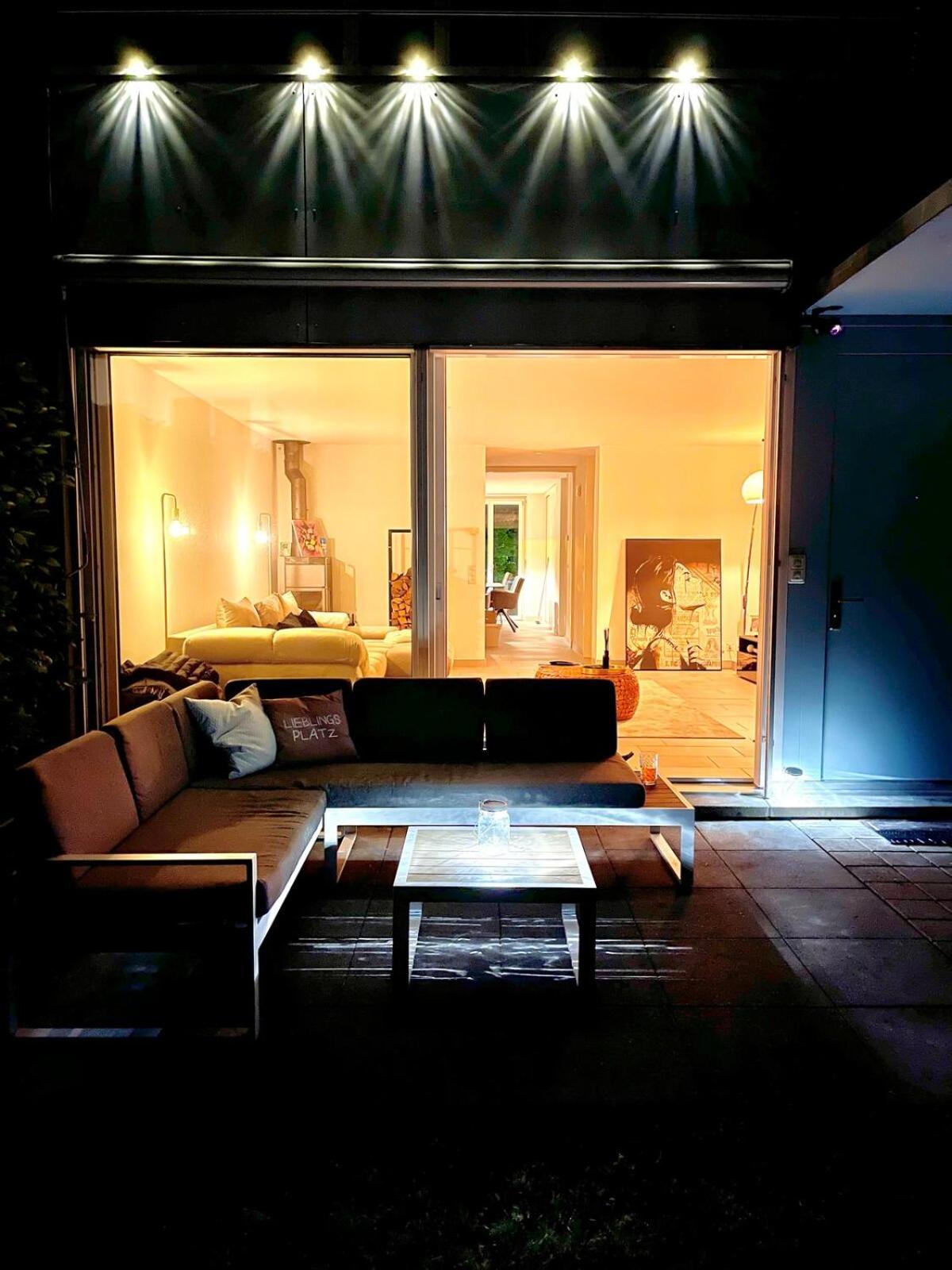 Gaestezimmer In Einfamilienhaus Apartment Zurich