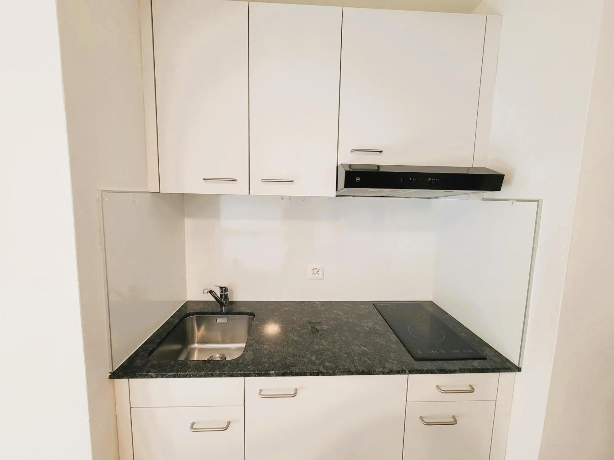 Center Downtown Next To Hb Main Train Station Neu - Self Checkin Apartment Zurich