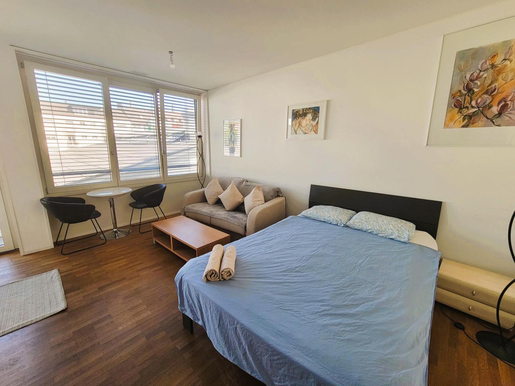 Apartamento Modern Apartment With Balcony In Zurich Center A Hoh - Self Checkin *