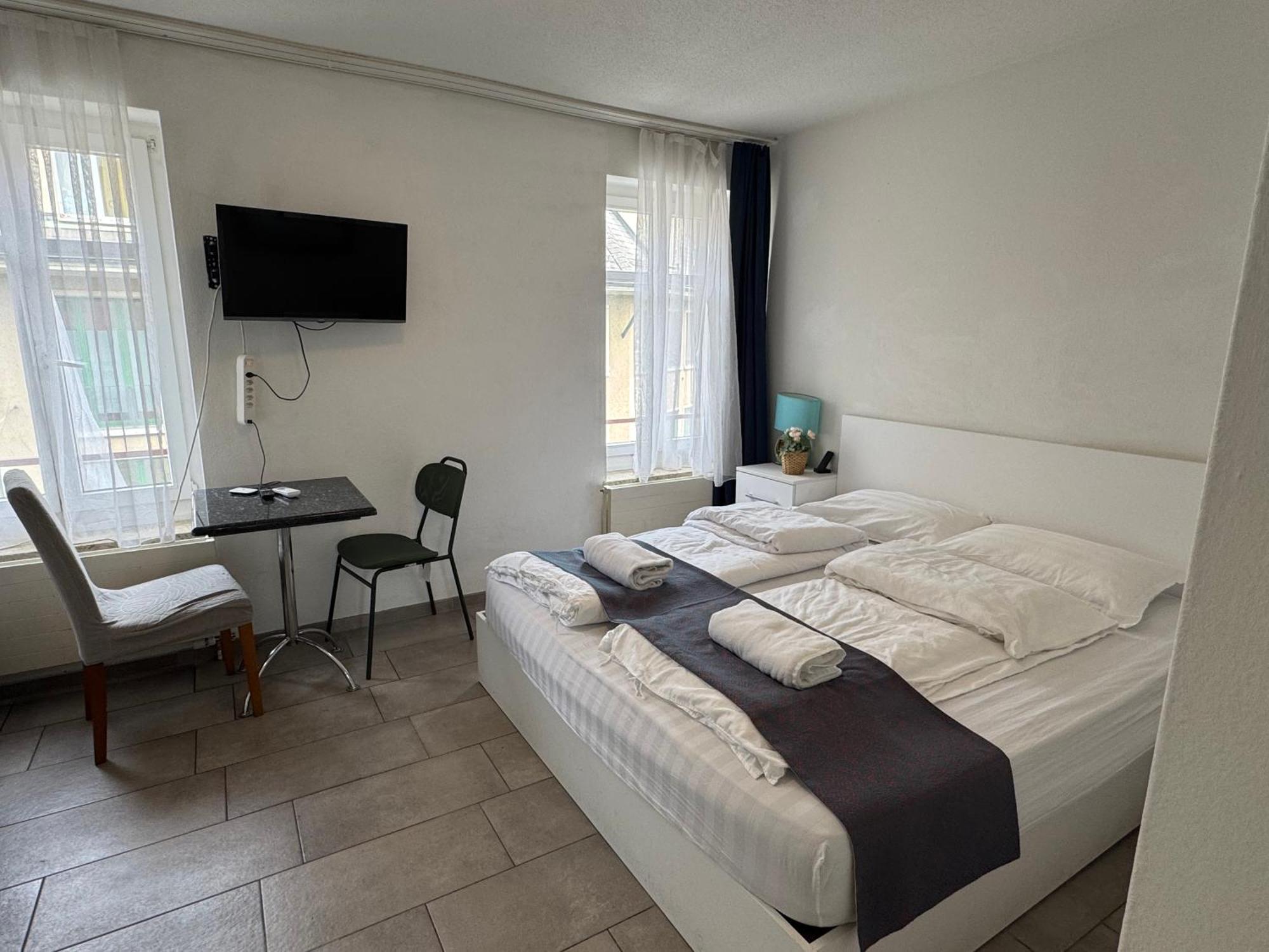 Apartment Center Close To Hb