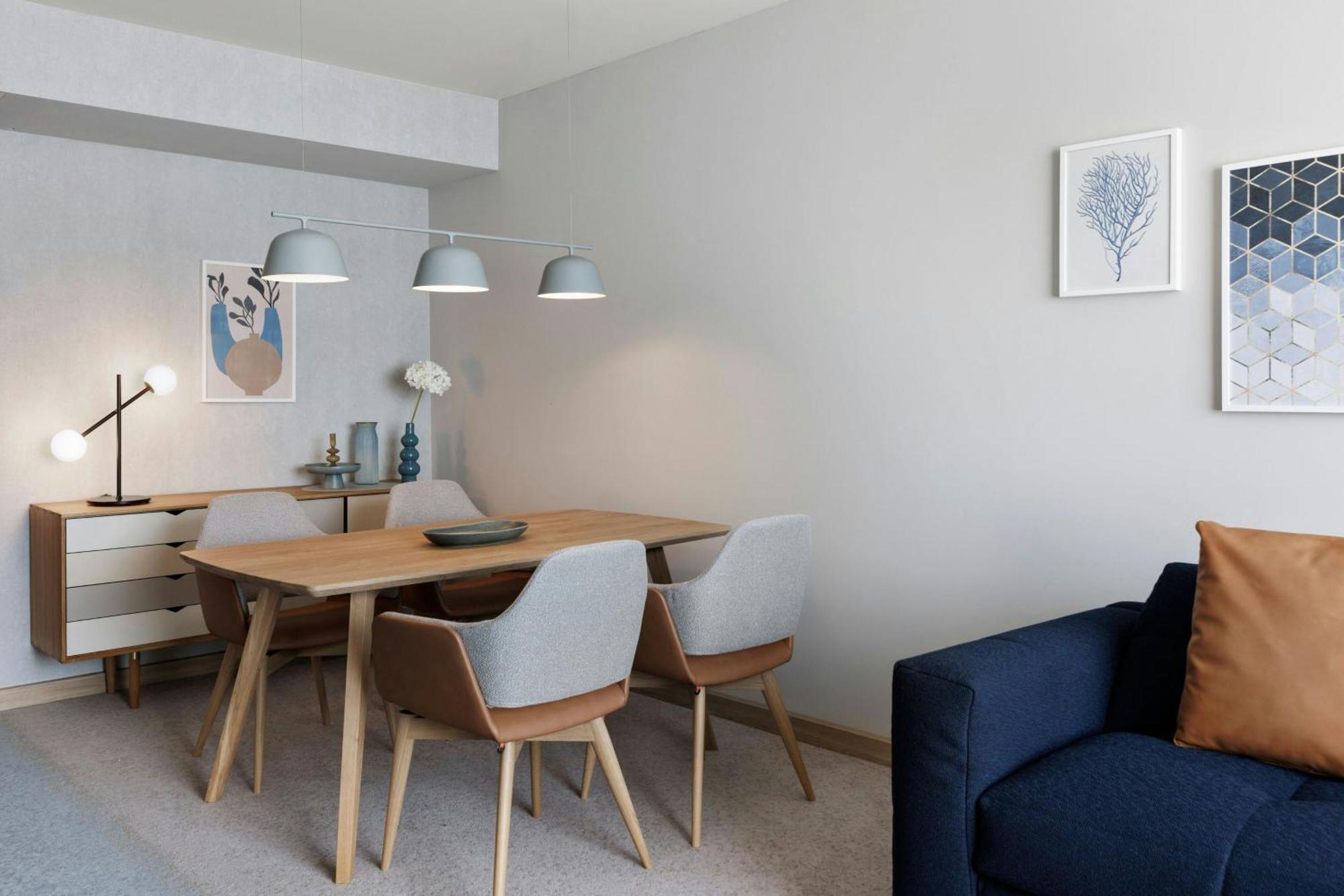 Courtyard By Marriott North Hotel