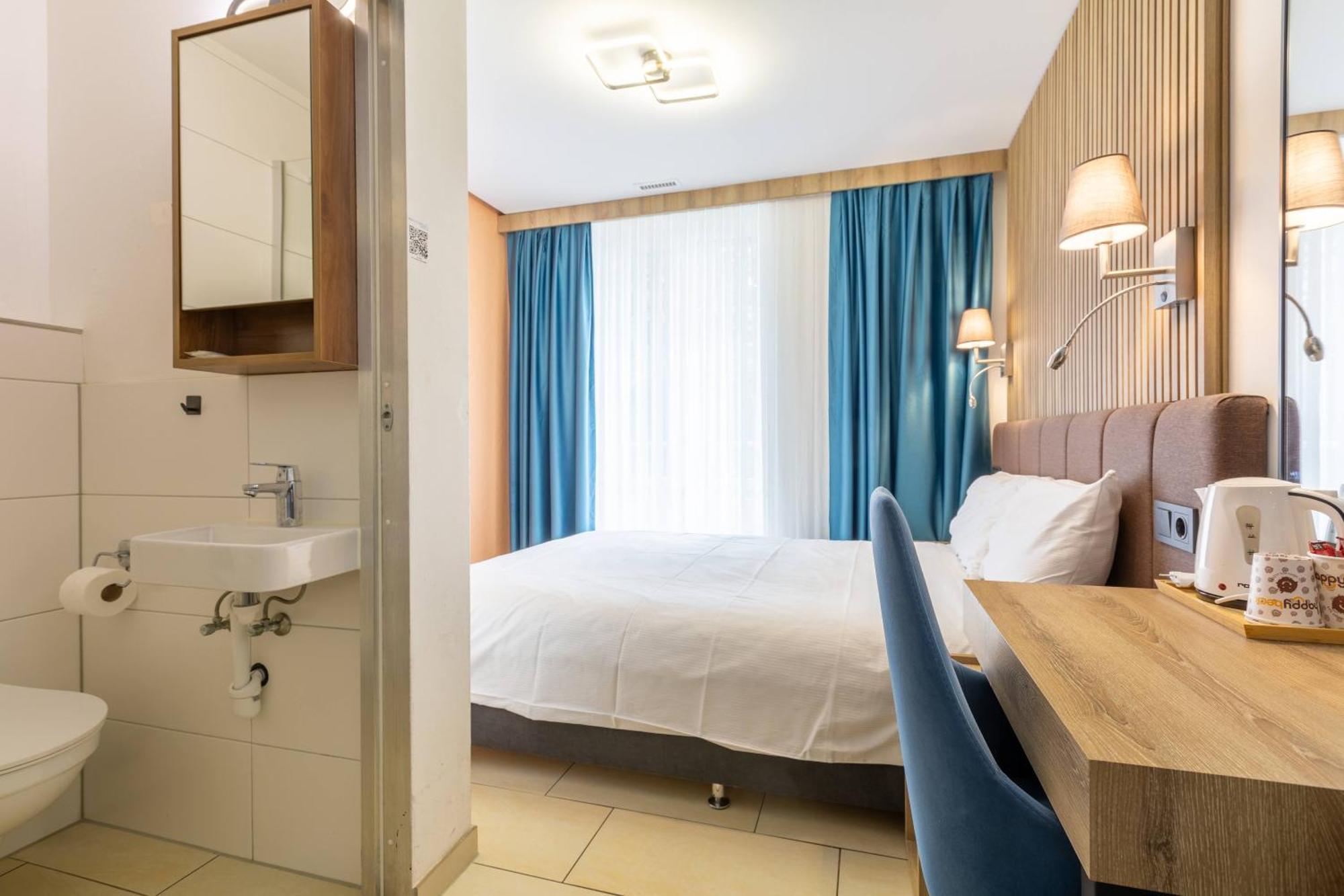 Nani Self Check-in 2* Zurich