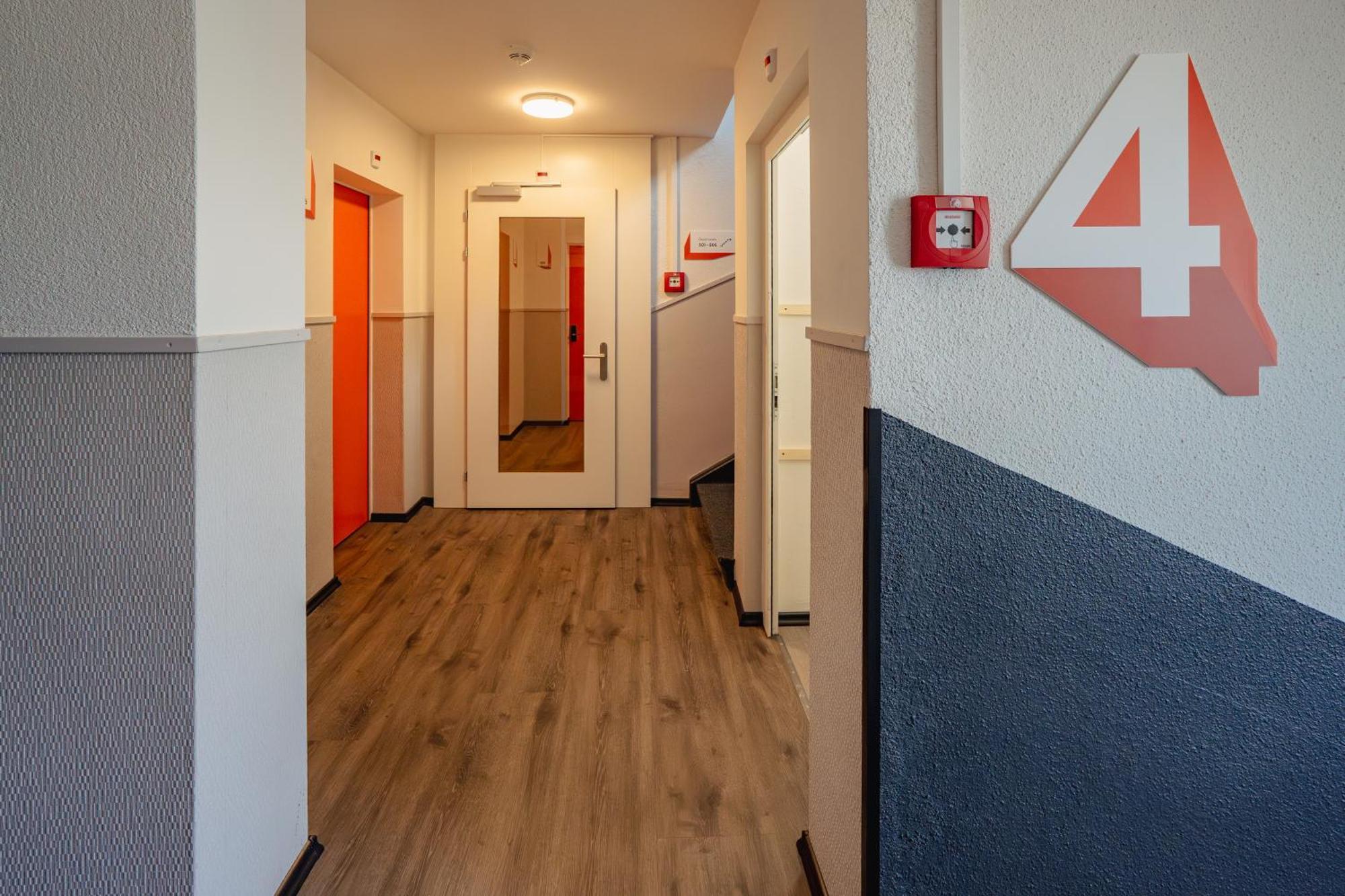 Hotel Easyhotel Main Station