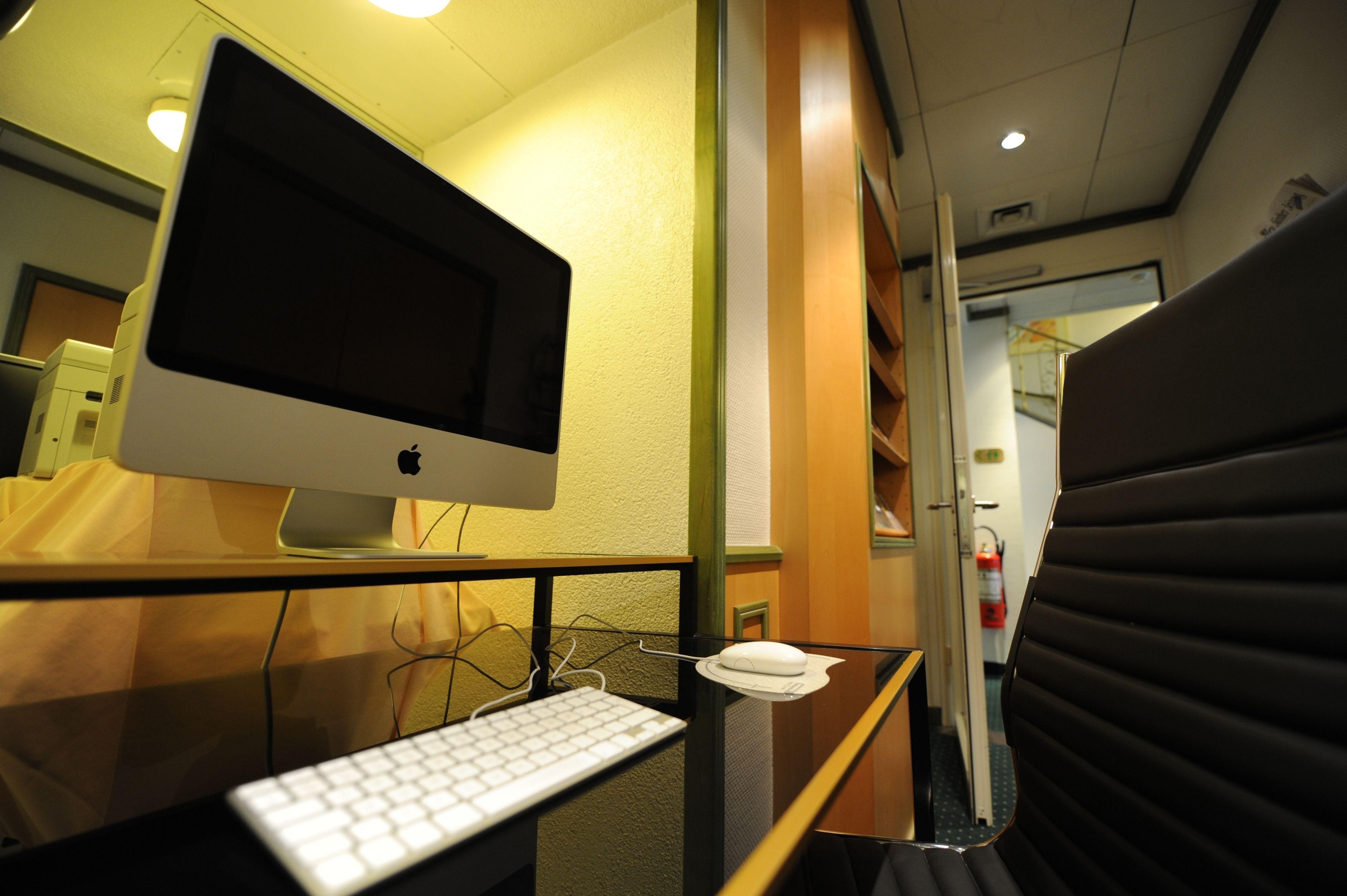 Arlette Beim Hauptbahnhof