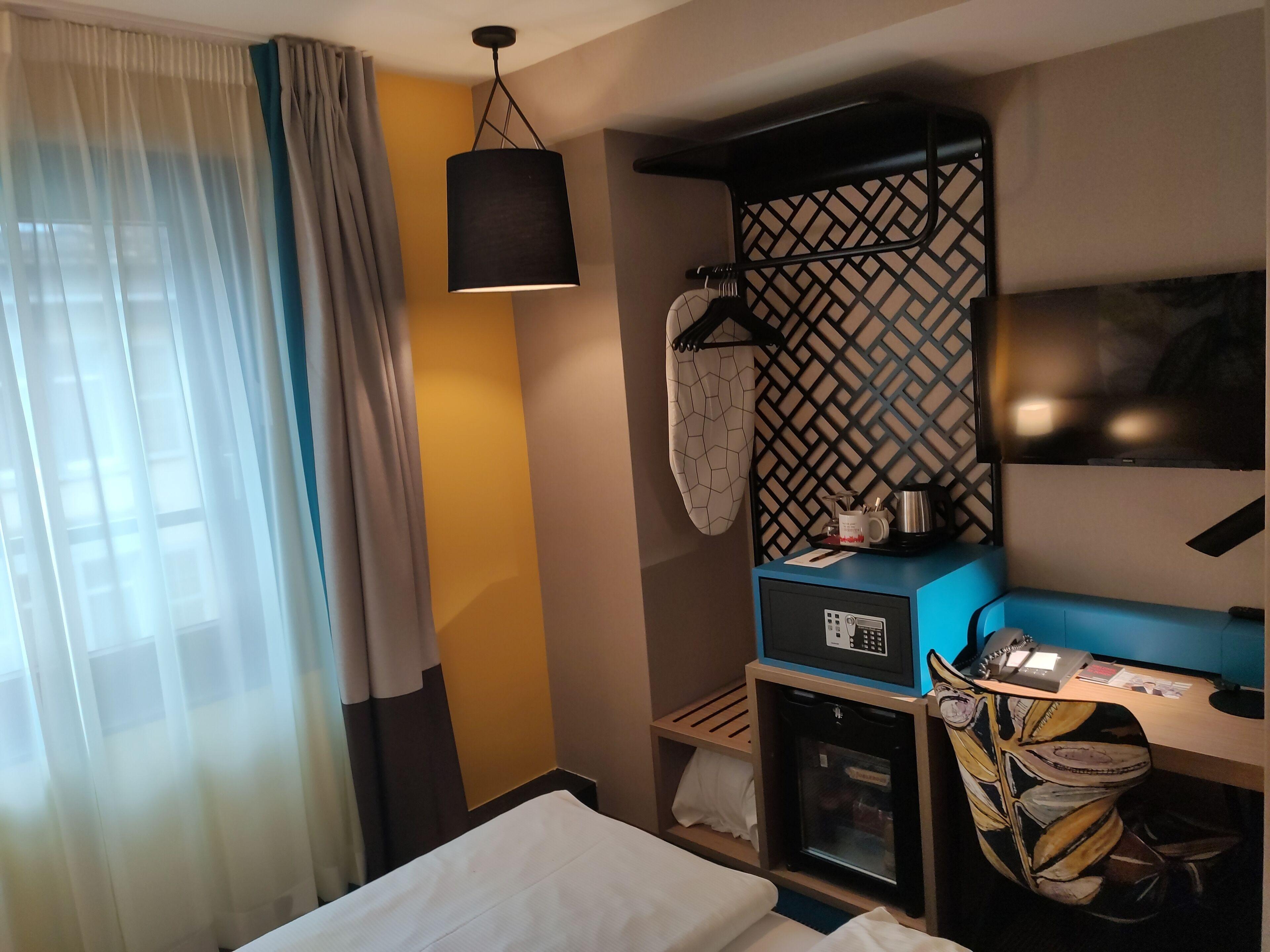 Hotel Swiss Chocolate By Fassbind