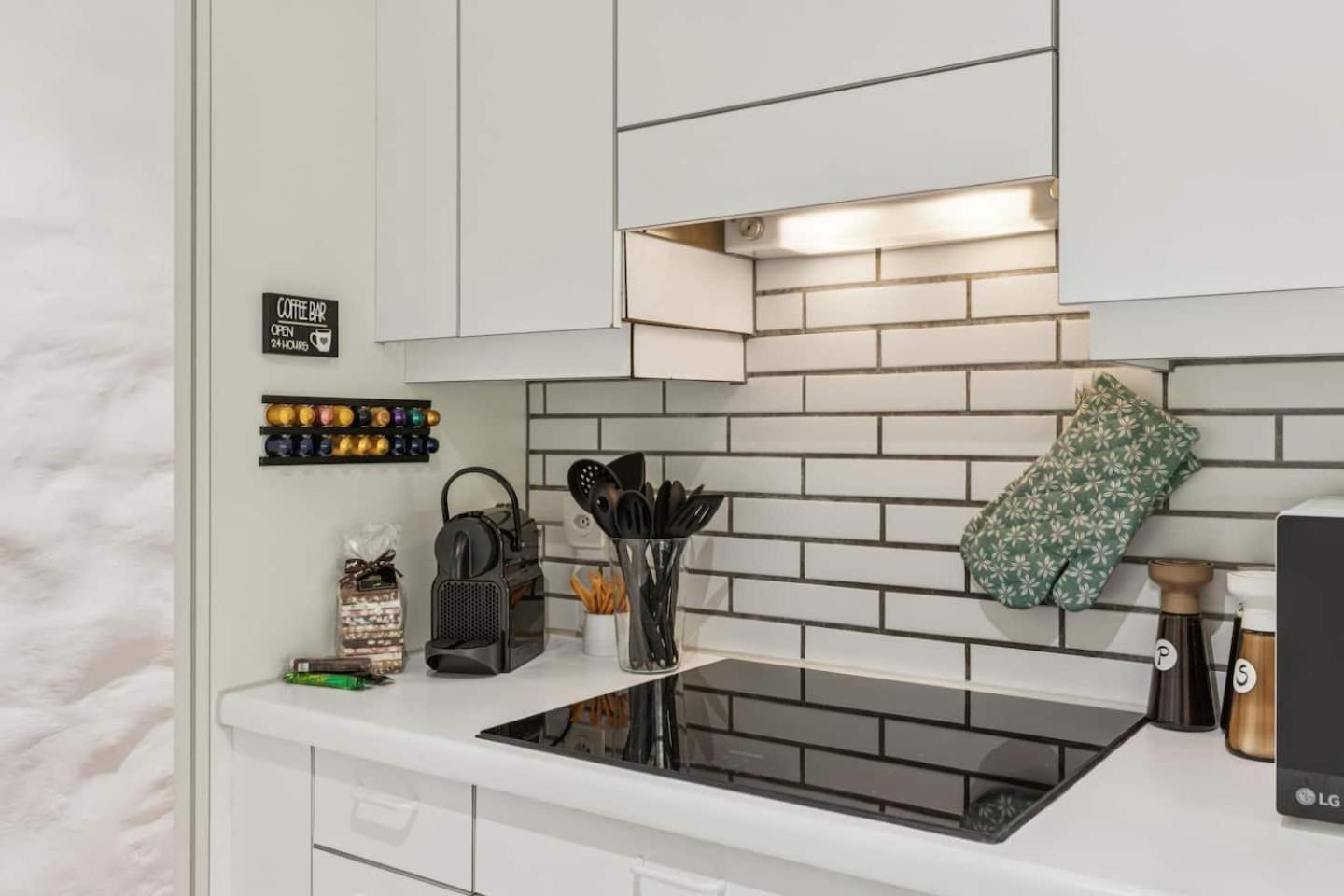 Oldtownriversideacbalconyfreeparkingwaterview Apartment