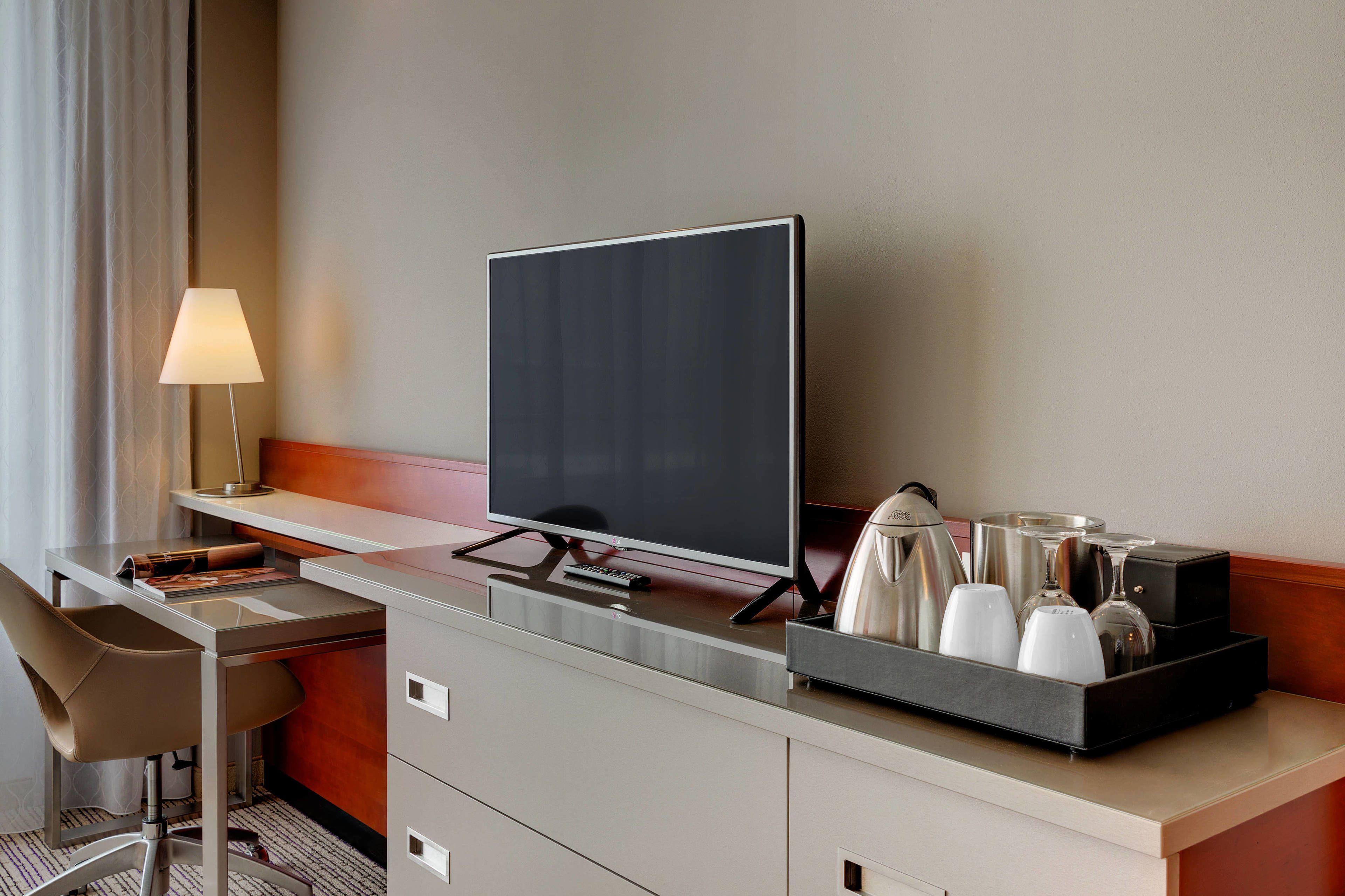 Courtyard By Marriott North Hotel Zurich