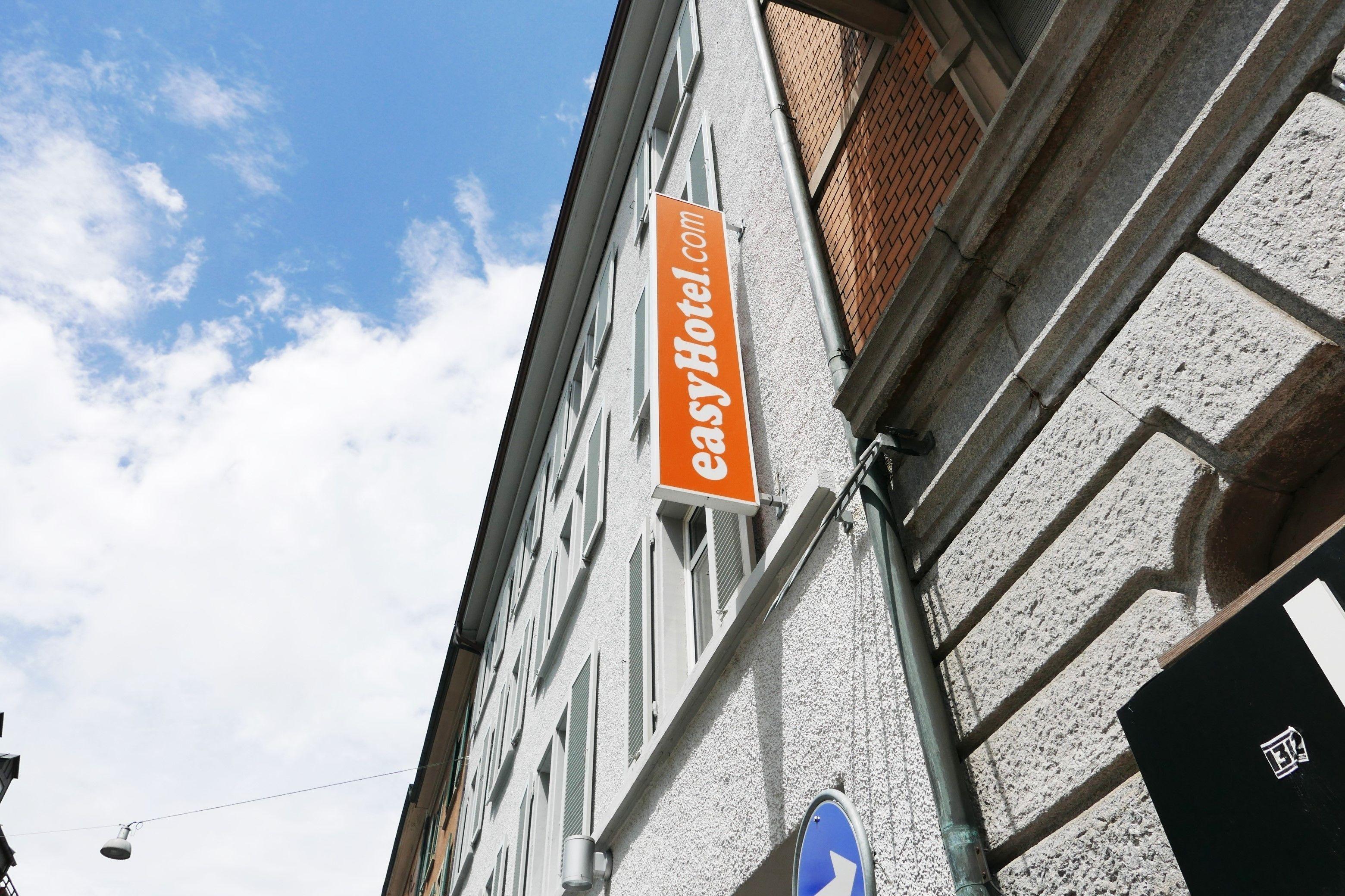 Easyhotel Centre