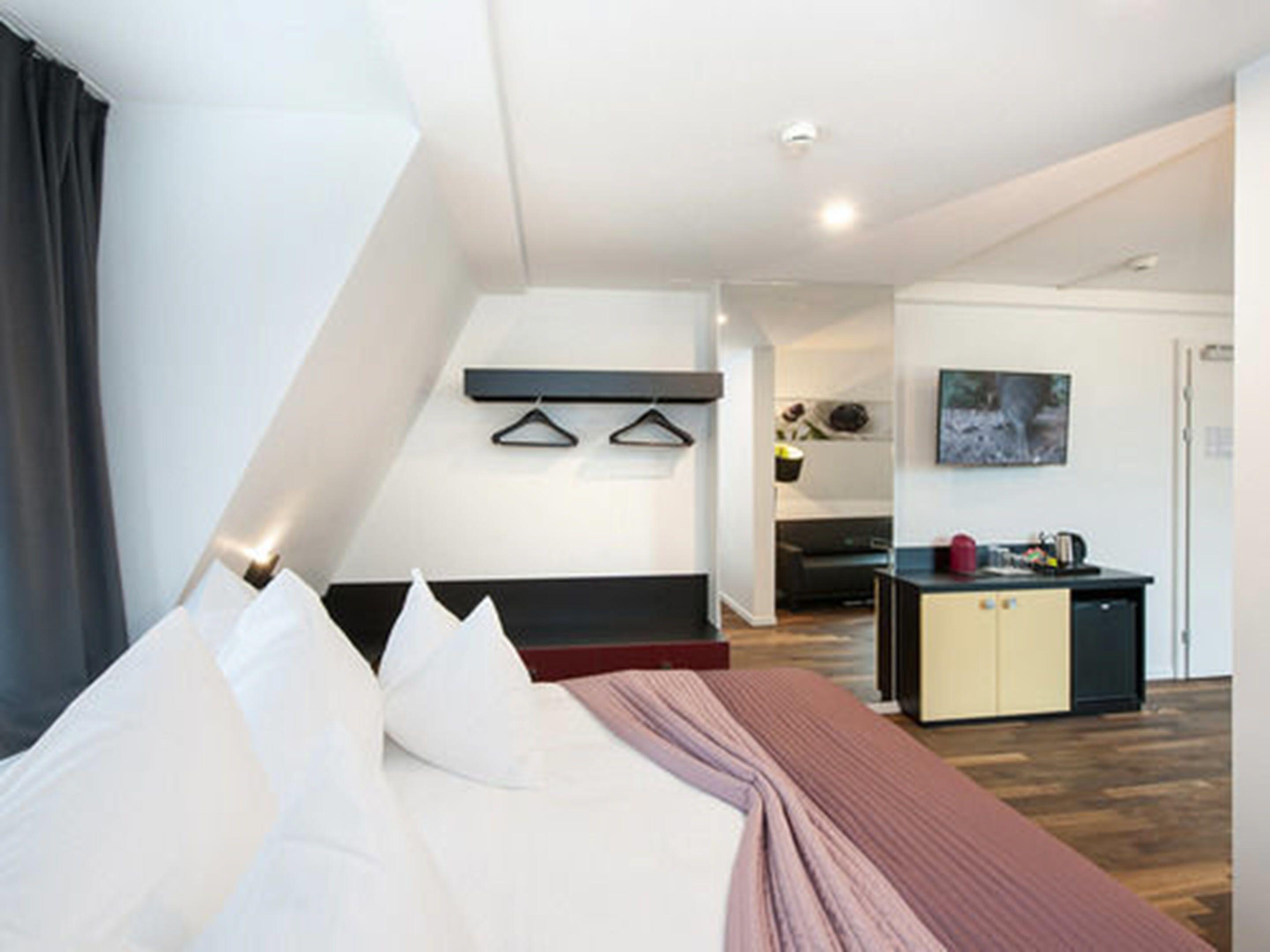 Hottingen - Near Old Town And