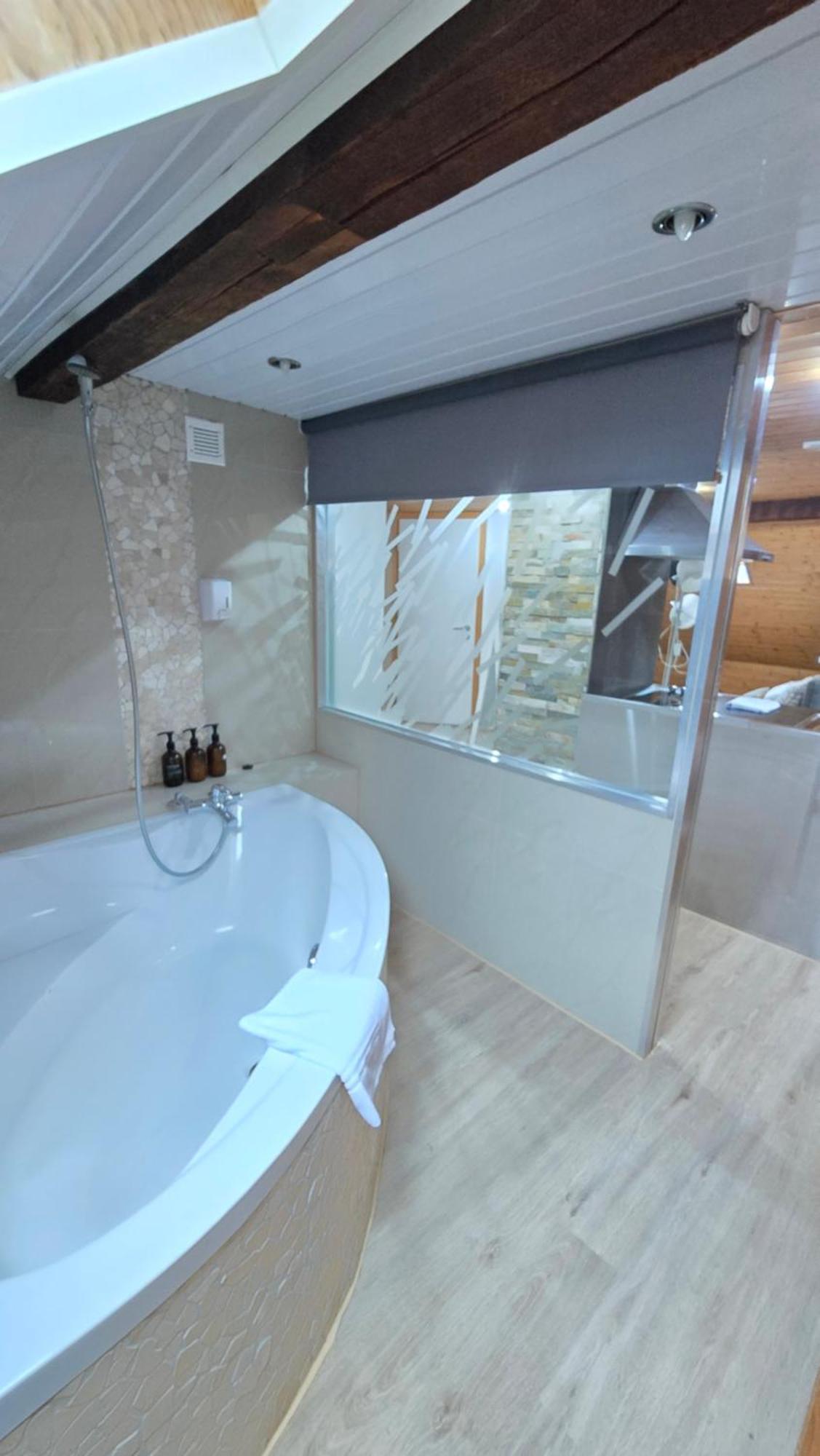 Attic Loft With Rooftop Terrace! Zurich