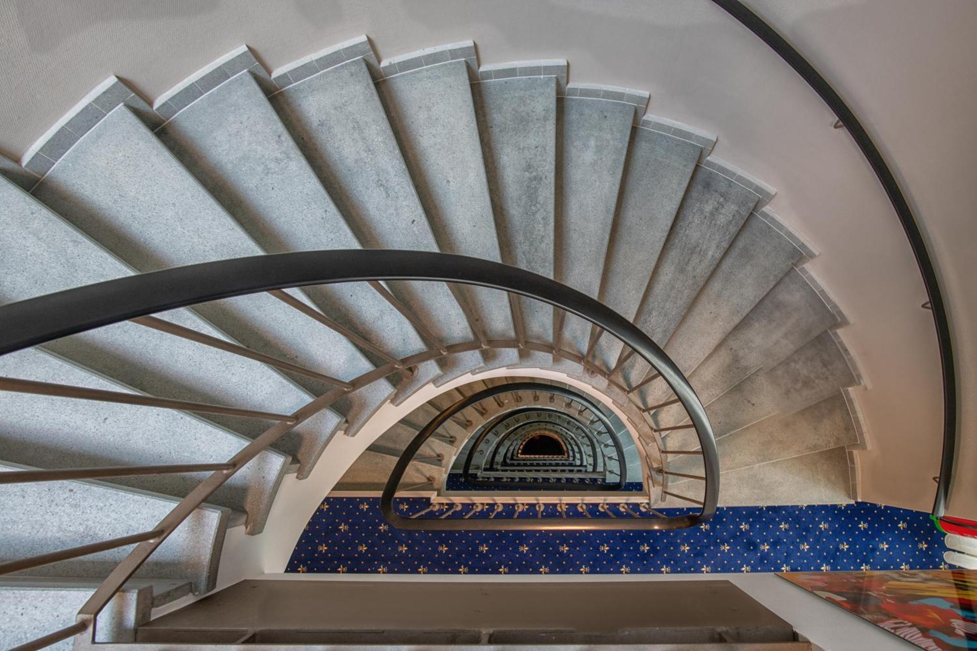 Trip Bermuda Hotel 3*