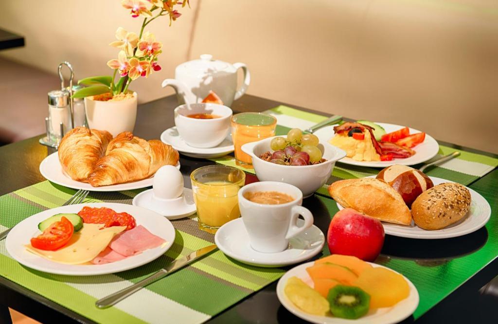 Hotel Leonardo Boutique Rigihof 4*