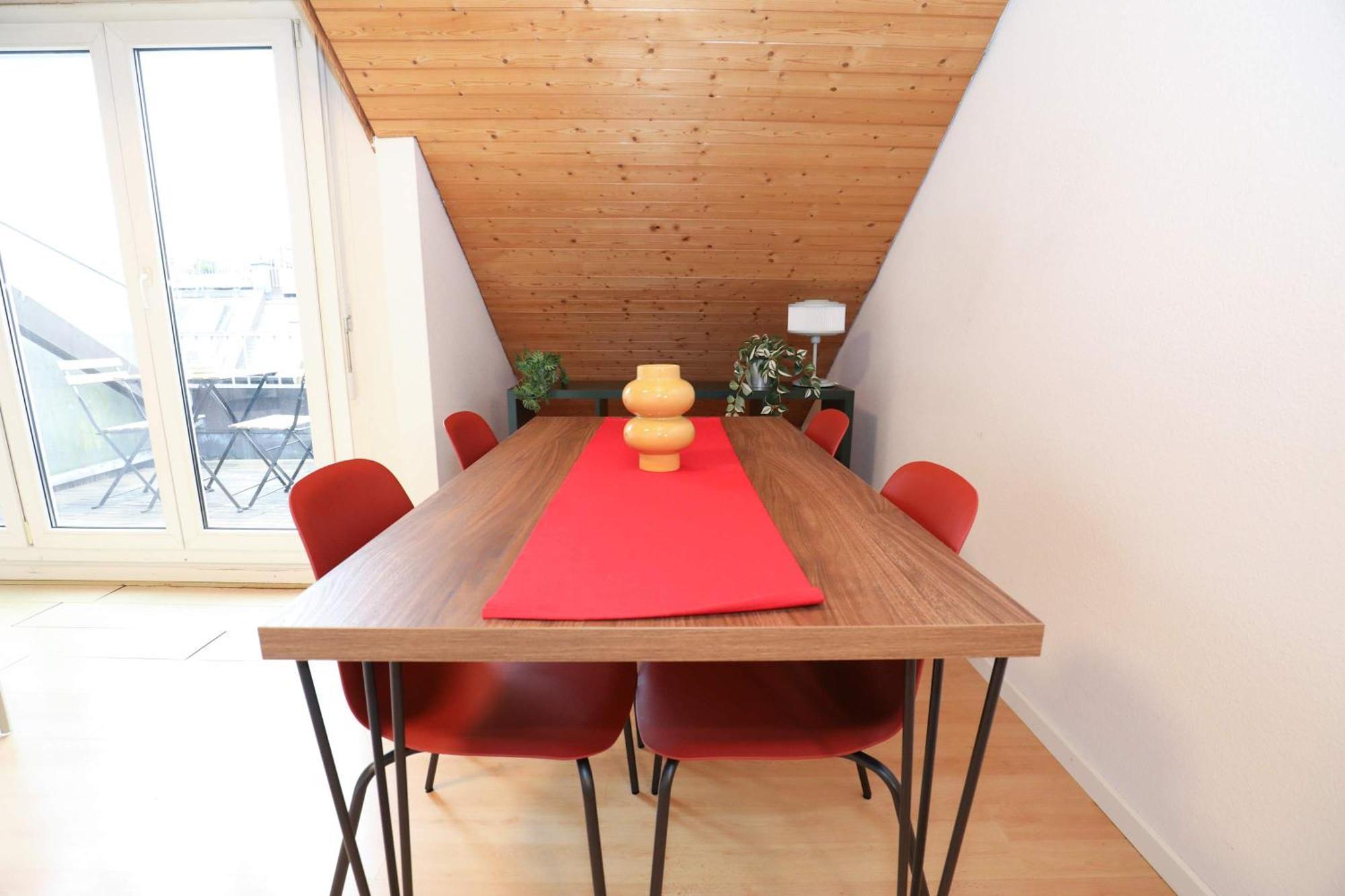 Apartment Minutes Walk From Google Hq View