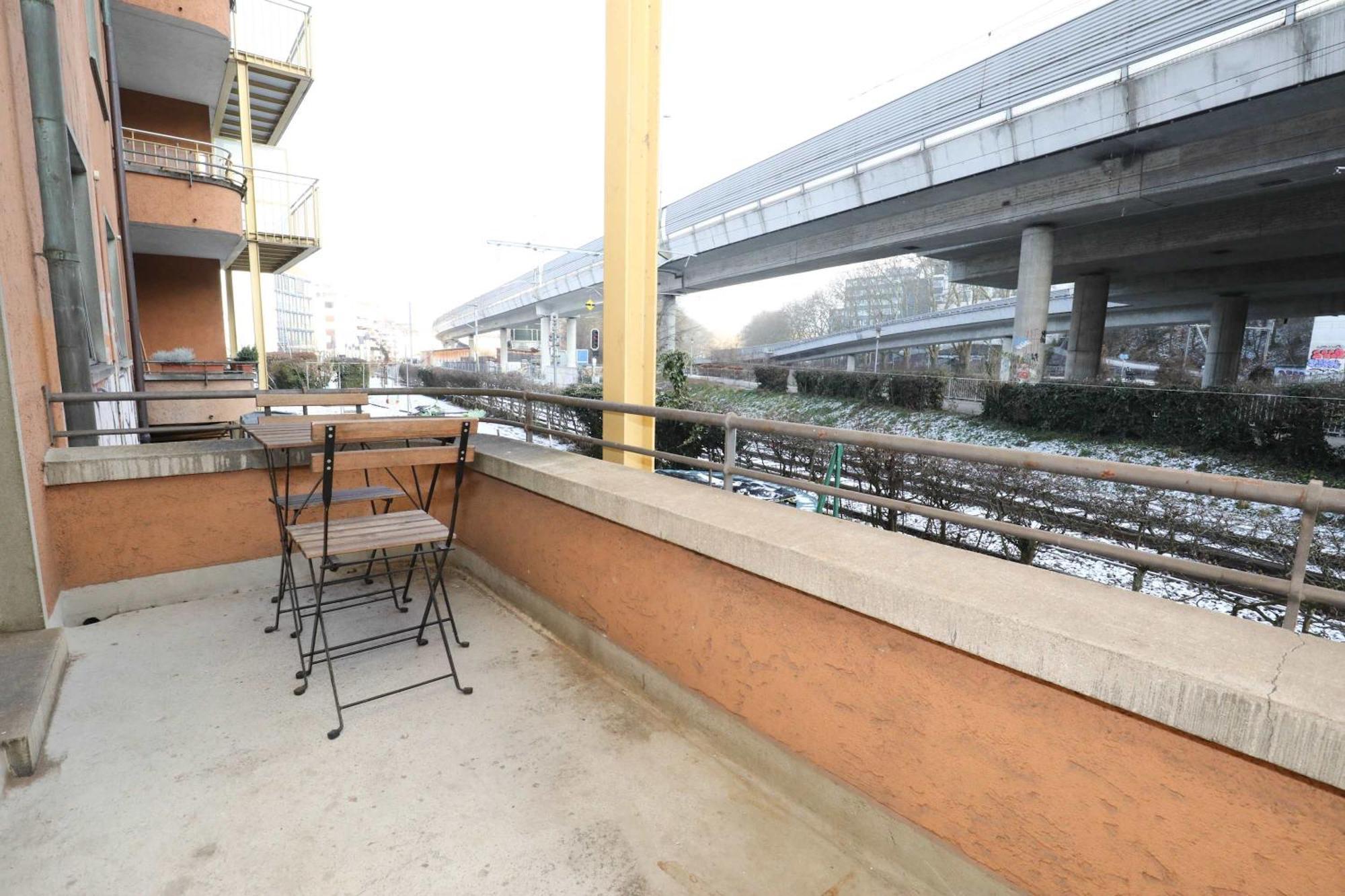 Airy Near Uetliberg Nature Apartment *