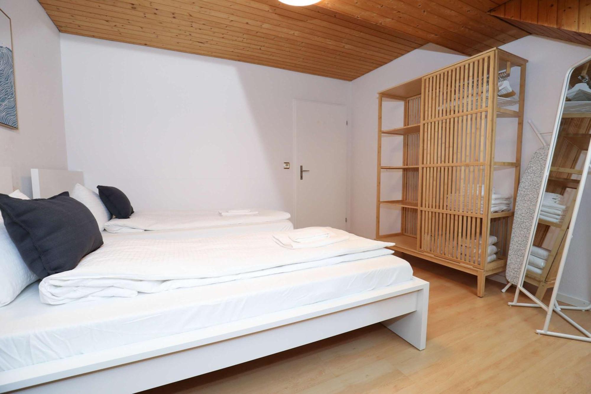 Minutes Walk From Google Hq View