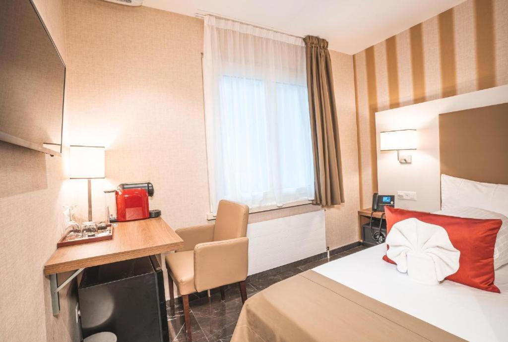 Aparthotel Inside Five 3*