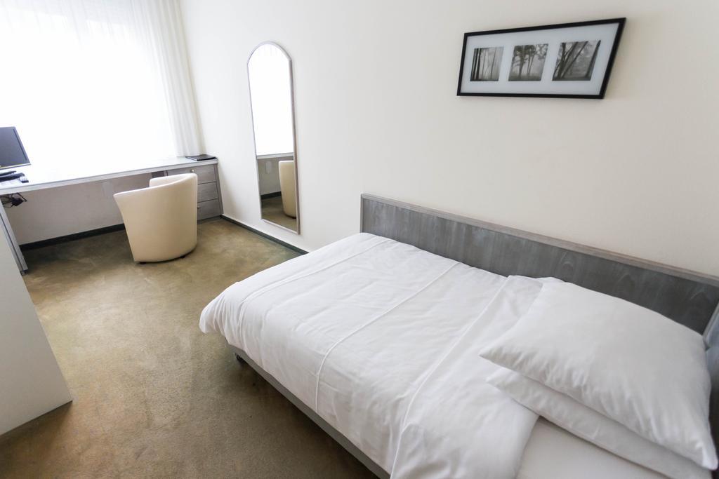 Astor & Serviced 3* Zurich