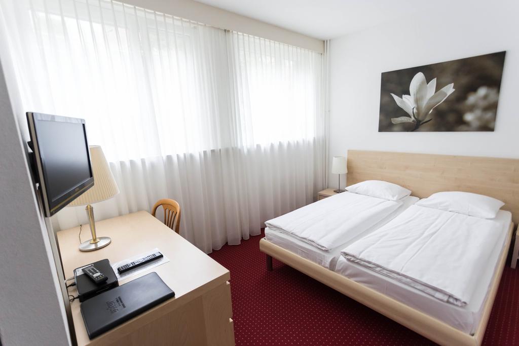 Astor & Serviced Zurich