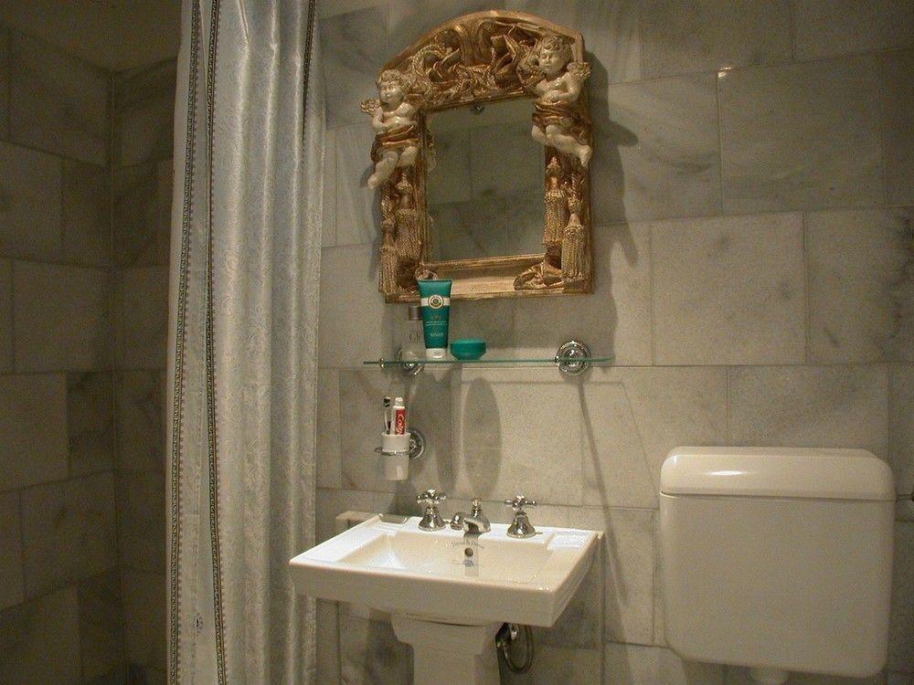 Visionapartments Albertstrasse - Contactless Check-In Apartment *