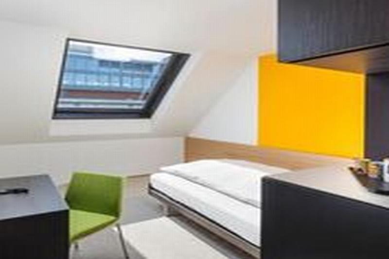 Zueri By Fassbind 4*