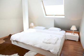 Visionapartments Wolframplatz - Contactless Check-in Apartment Zurich