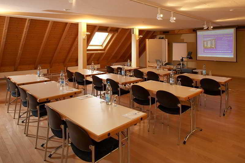 Zueri By Fassbind Zurich