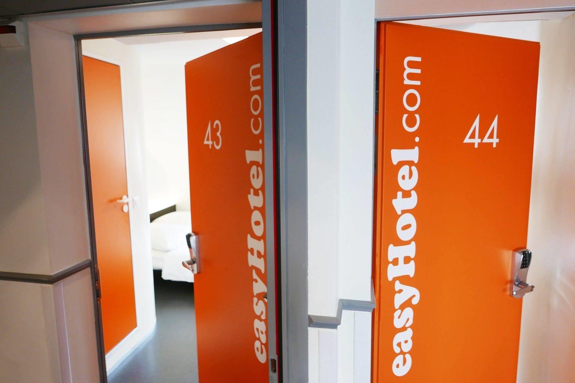 Easyhotel Centre Hotel Zurich