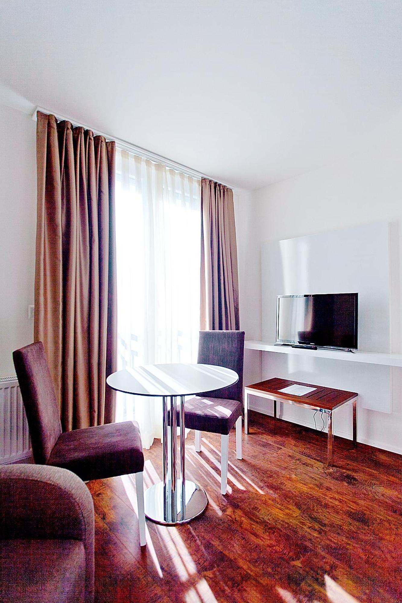 By Livingdowntown Zurich