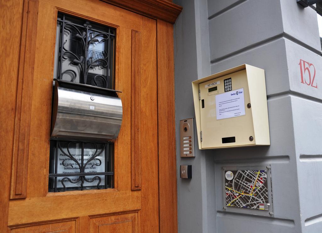 Swiss Star West End - Contactless Self Check-in * Zurich