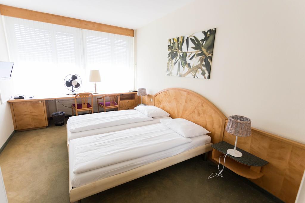 Astor & Serviced Hotel