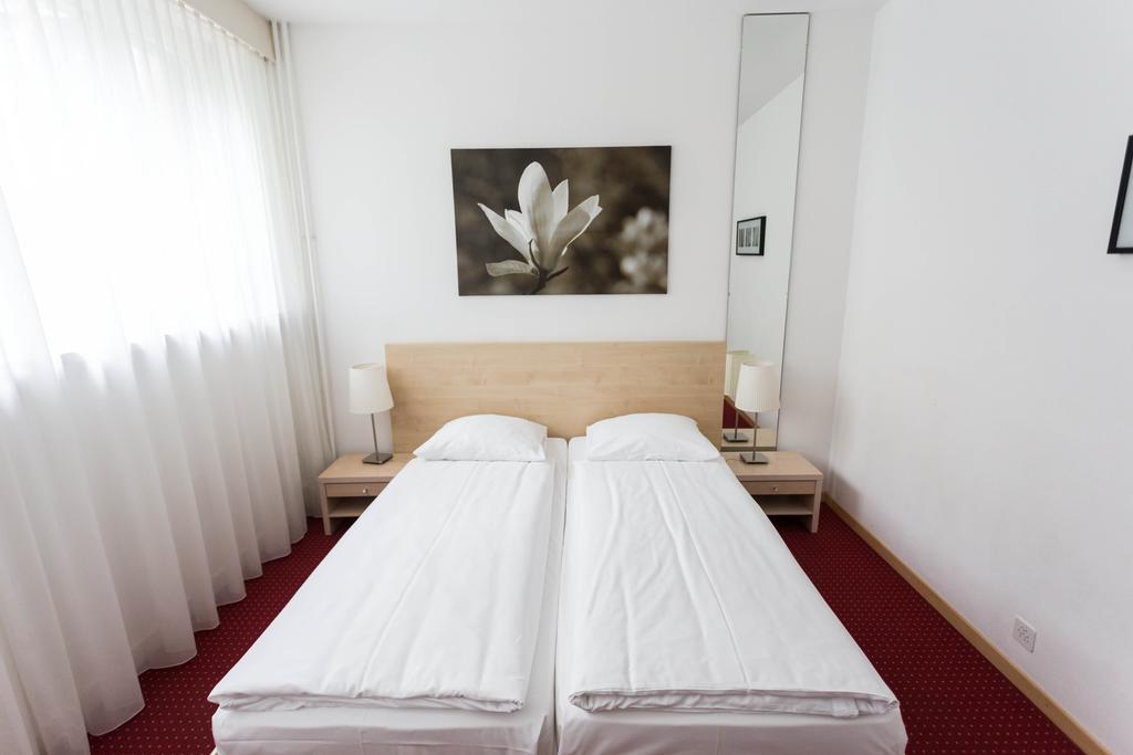 Astor & Serviced Hotel