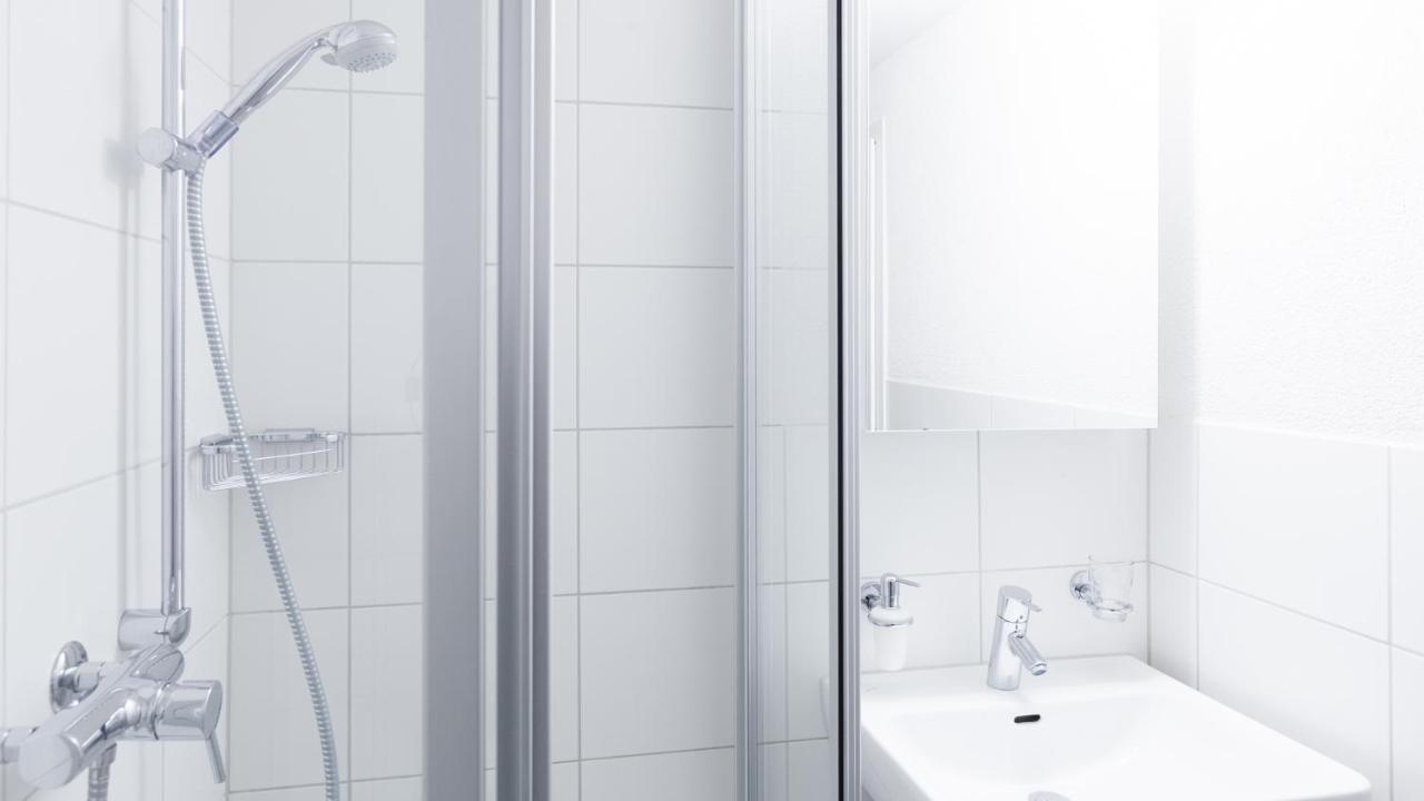 Apartment Swiss Star Oerlikon - Contactless Self Check-in Zurich