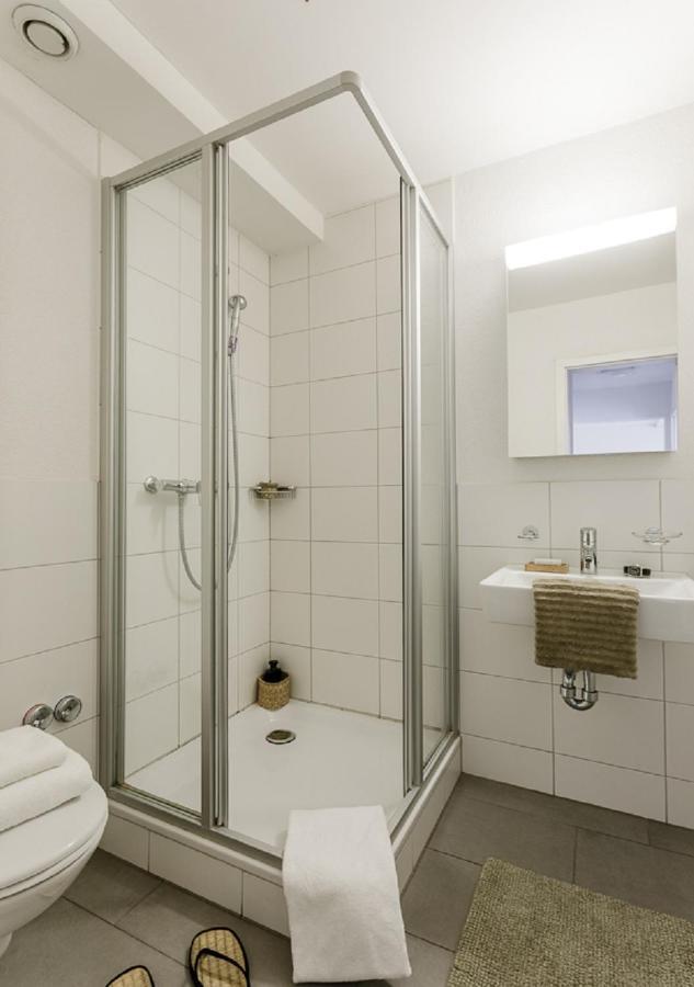 Swiss Star Oerlikon - Contactless Self Check-in Apartment