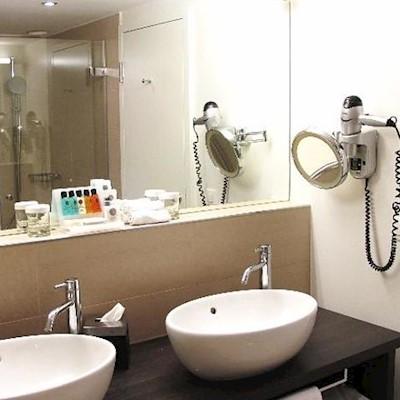 Hotel Crowne Plaza By Ihg 4*